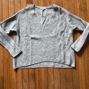 Uniqlo sweater
